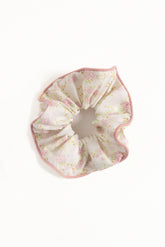 Amira Scrunchie - Pink Floral